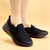 NEW ,  WOMEN FLAT SHOES W489