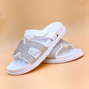 NEW , WOMEN SLIPPERS S40