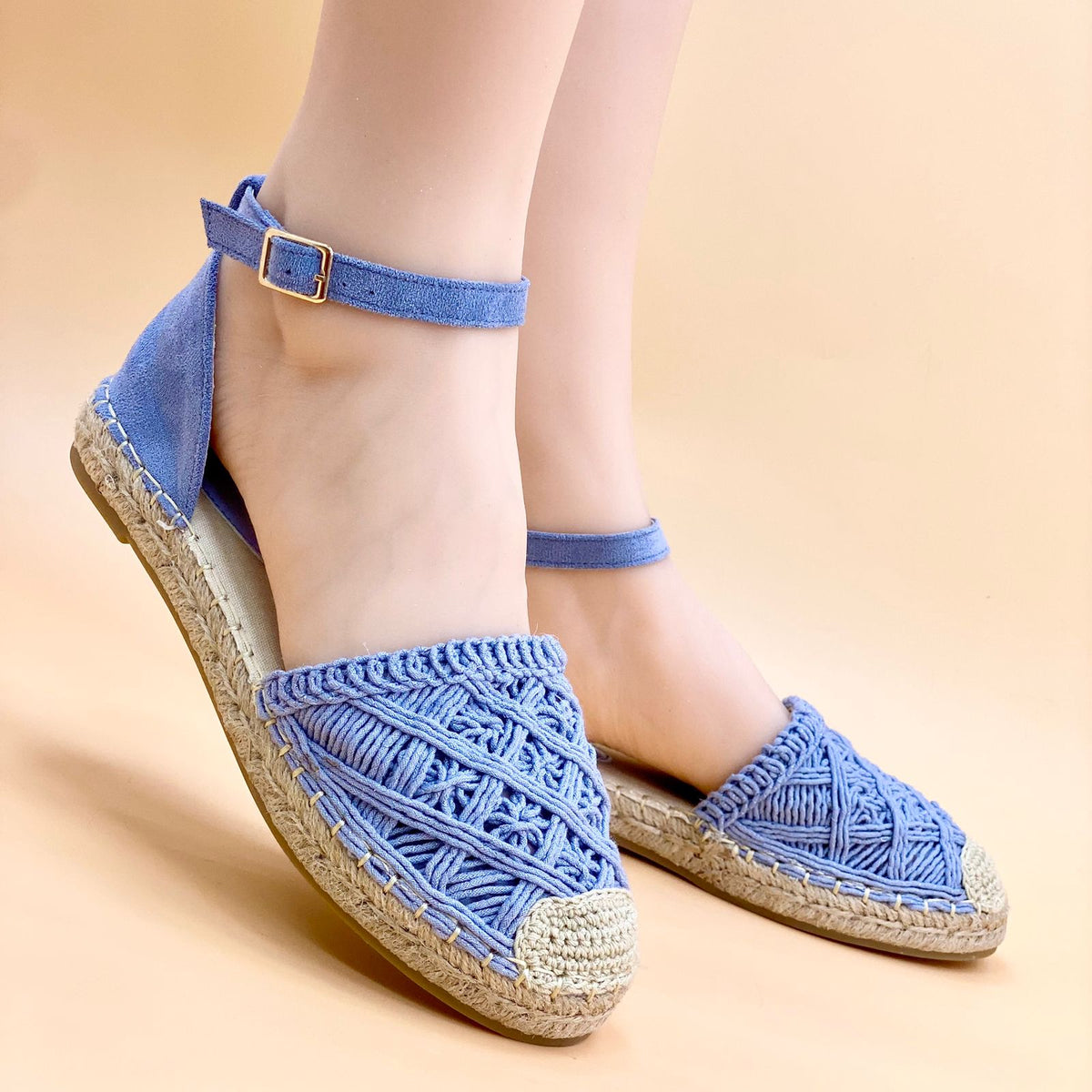 NEW , WOMEN SHOES W353