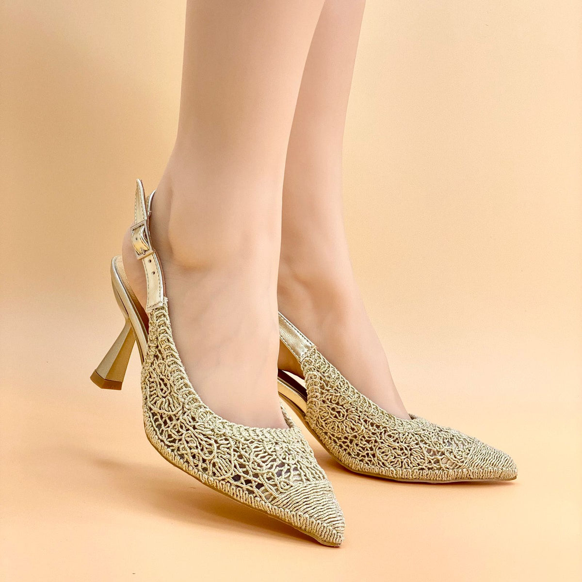 NEW ,  WOMEN SHOES HEELS W388