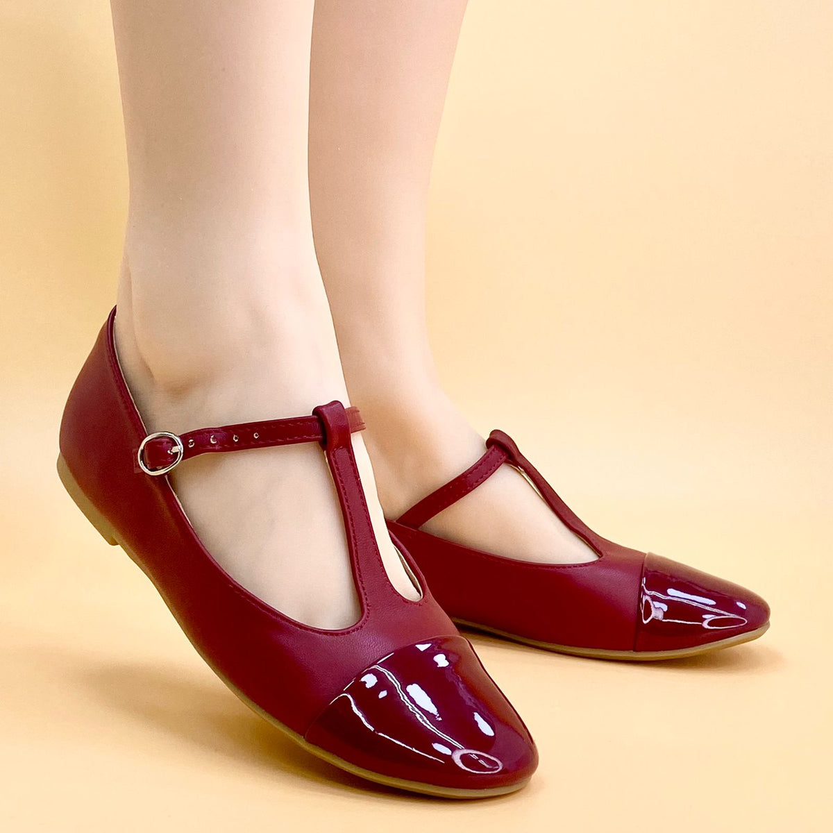 NEW , WOMEN SHOES W754