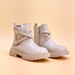 NEW , KIDS BOOTS KW5