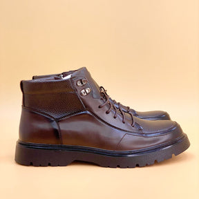 NEW ,  MEN BOOTS  M928 , MADE IN CHINA