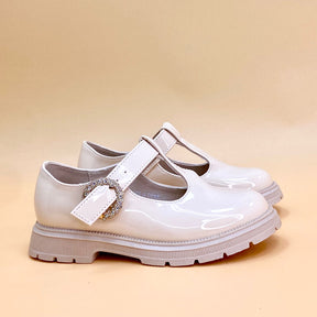 NEW ,  KIDS SHOES SIZE FROM 25 TO 36 K104