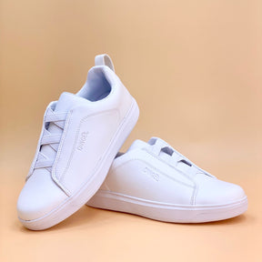 NEW ,  KIDS SHOES SIZE FROM 36 TO 41 K99